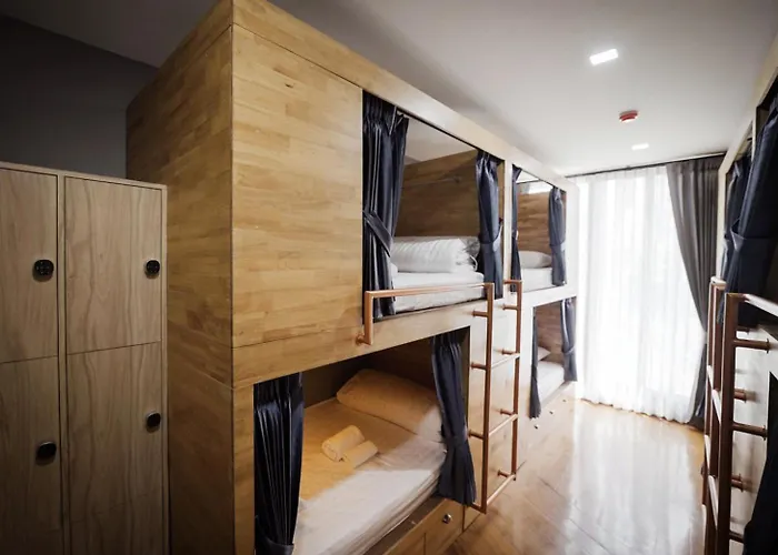 Poshtel 56 Hostel *