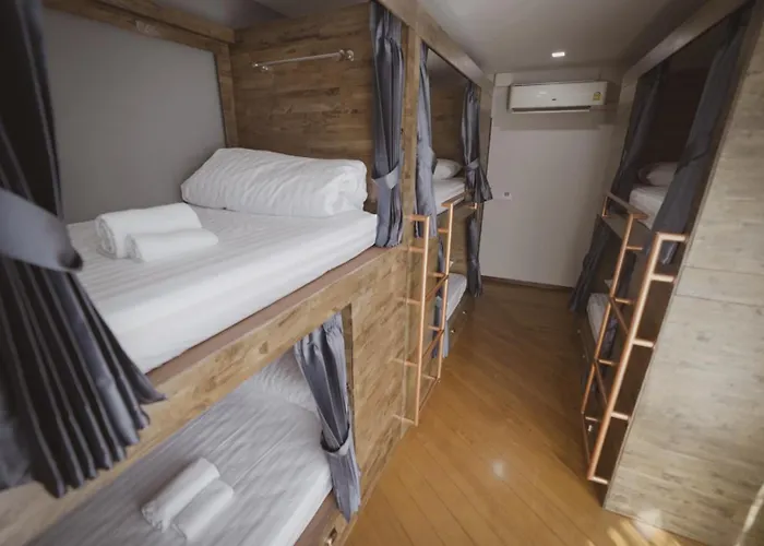 Poshtel 56 Hostel